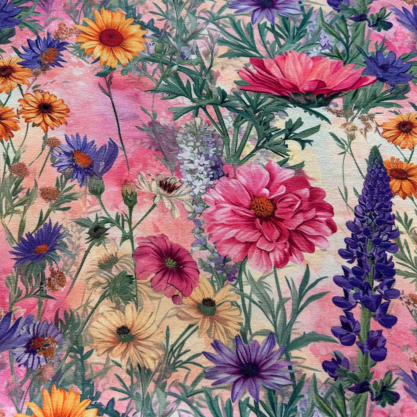 Blomsterhave på beige/lyserød baggrund - Bambus