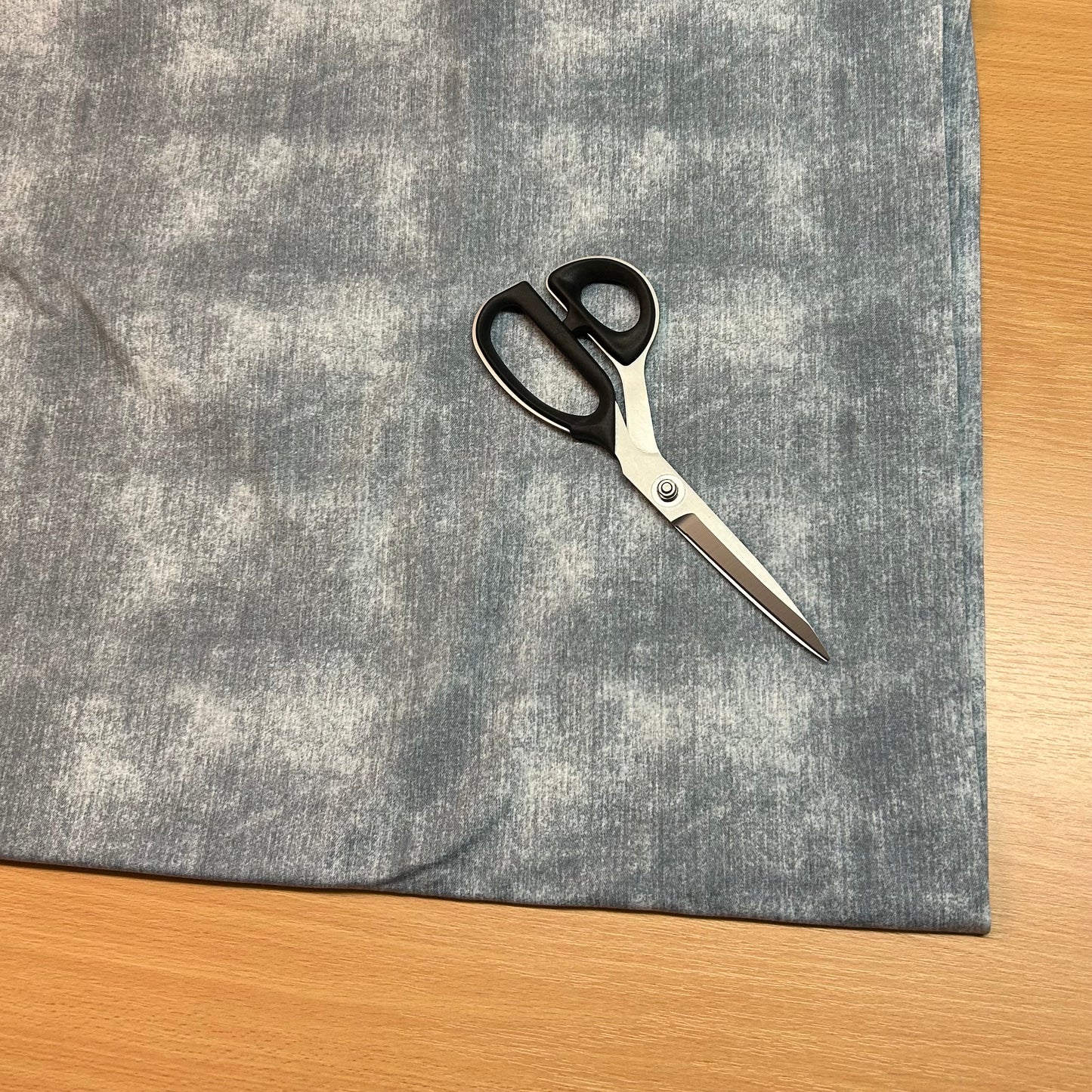 French Terry - Jeans Look skyblue (lys lyseblå)