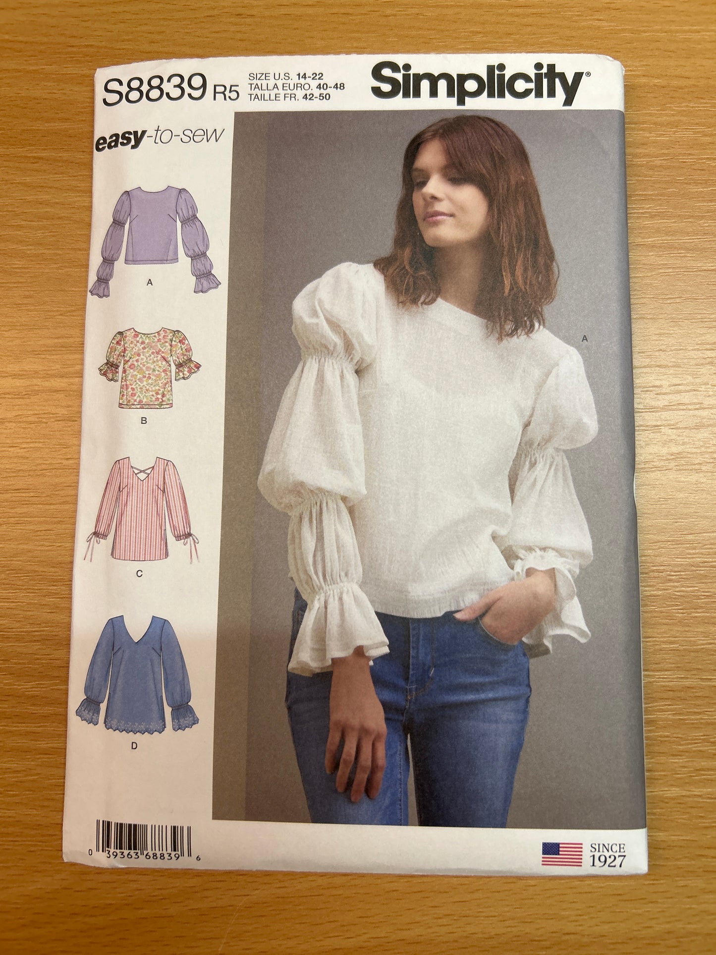 Simplicity S8839 R5 - Str. 40-48