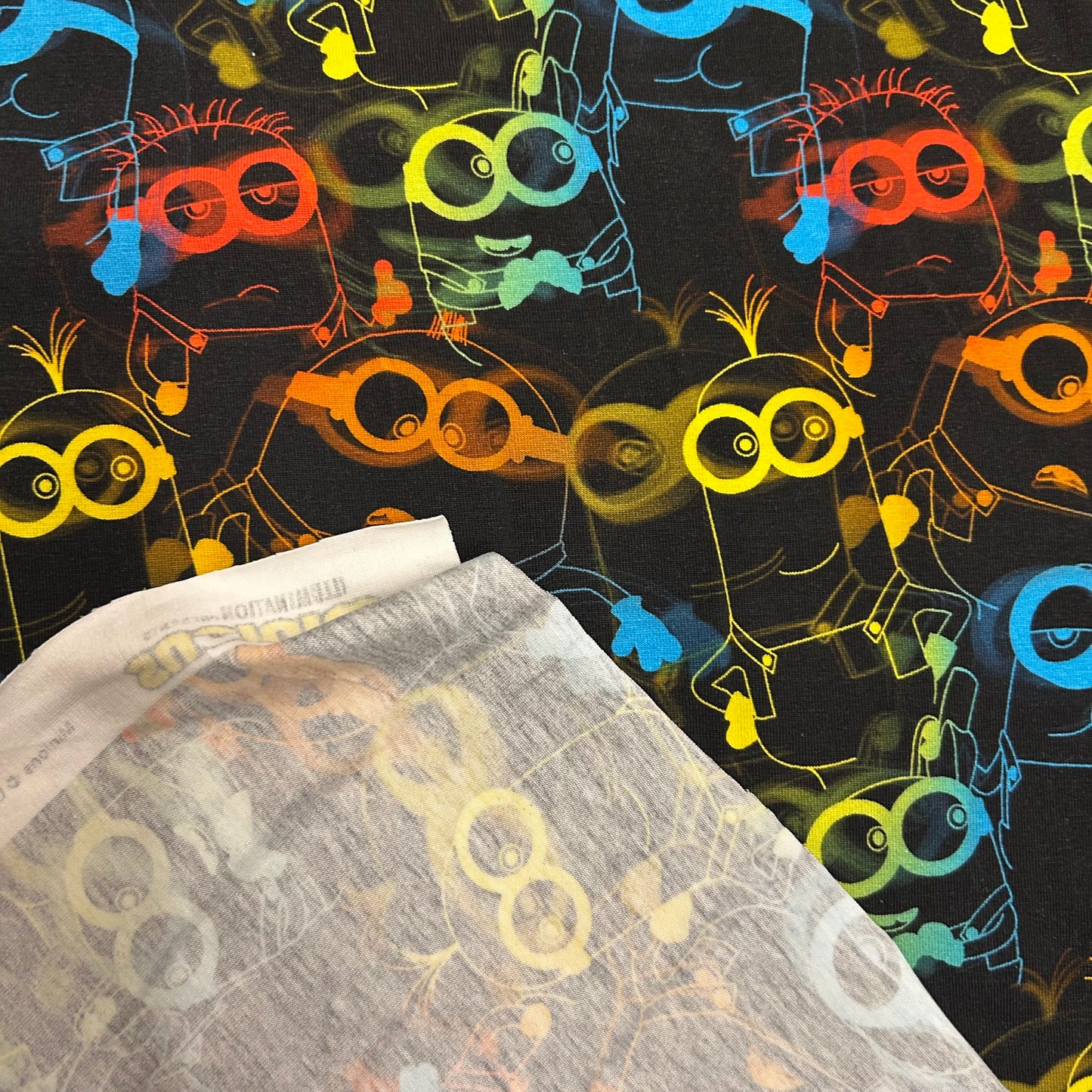 Minions - Bomuldsjersey (Licensprint)