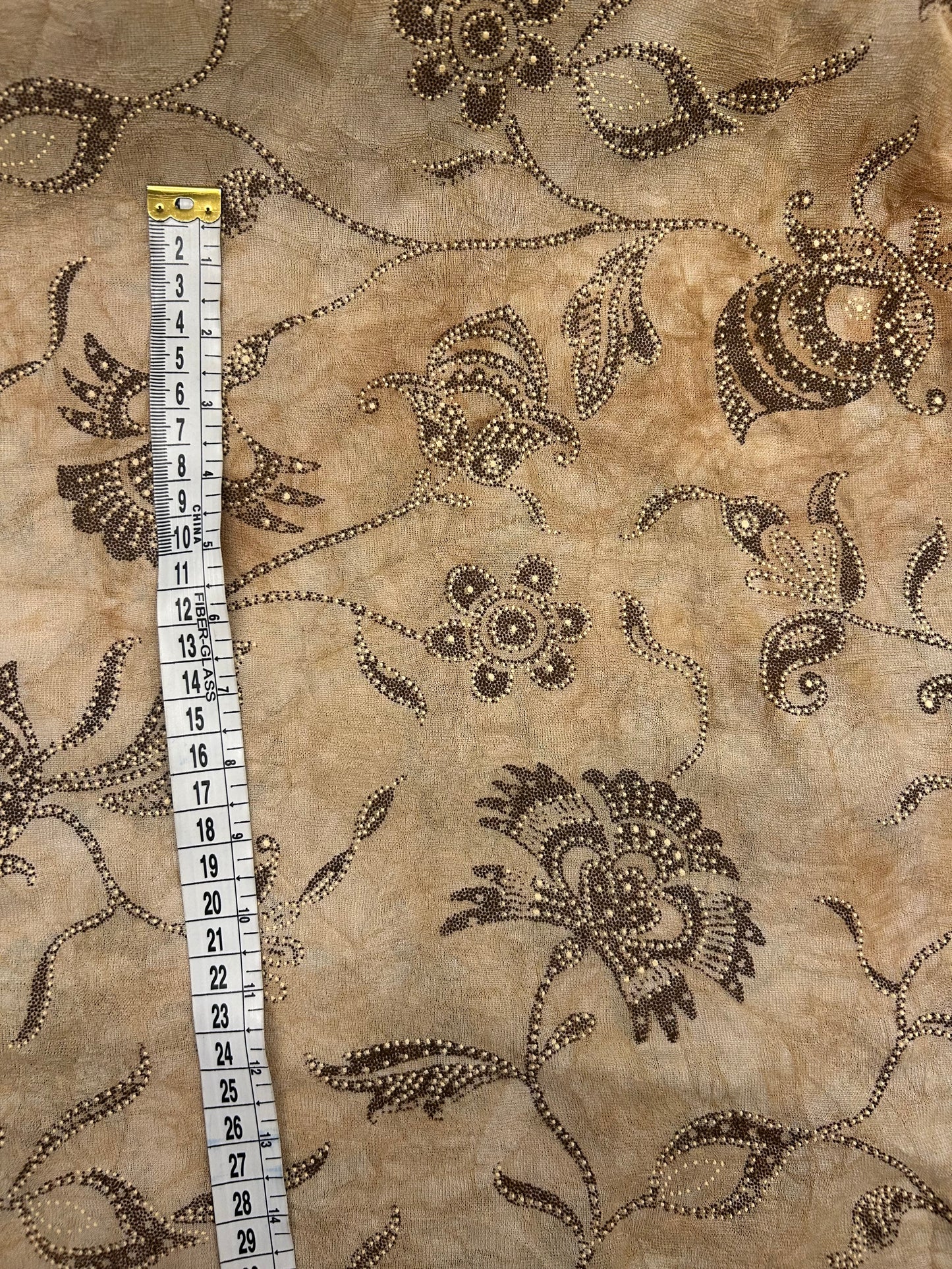 Tie Dye mønster (Batik) i beige og brune nuancer - 100% Polyester