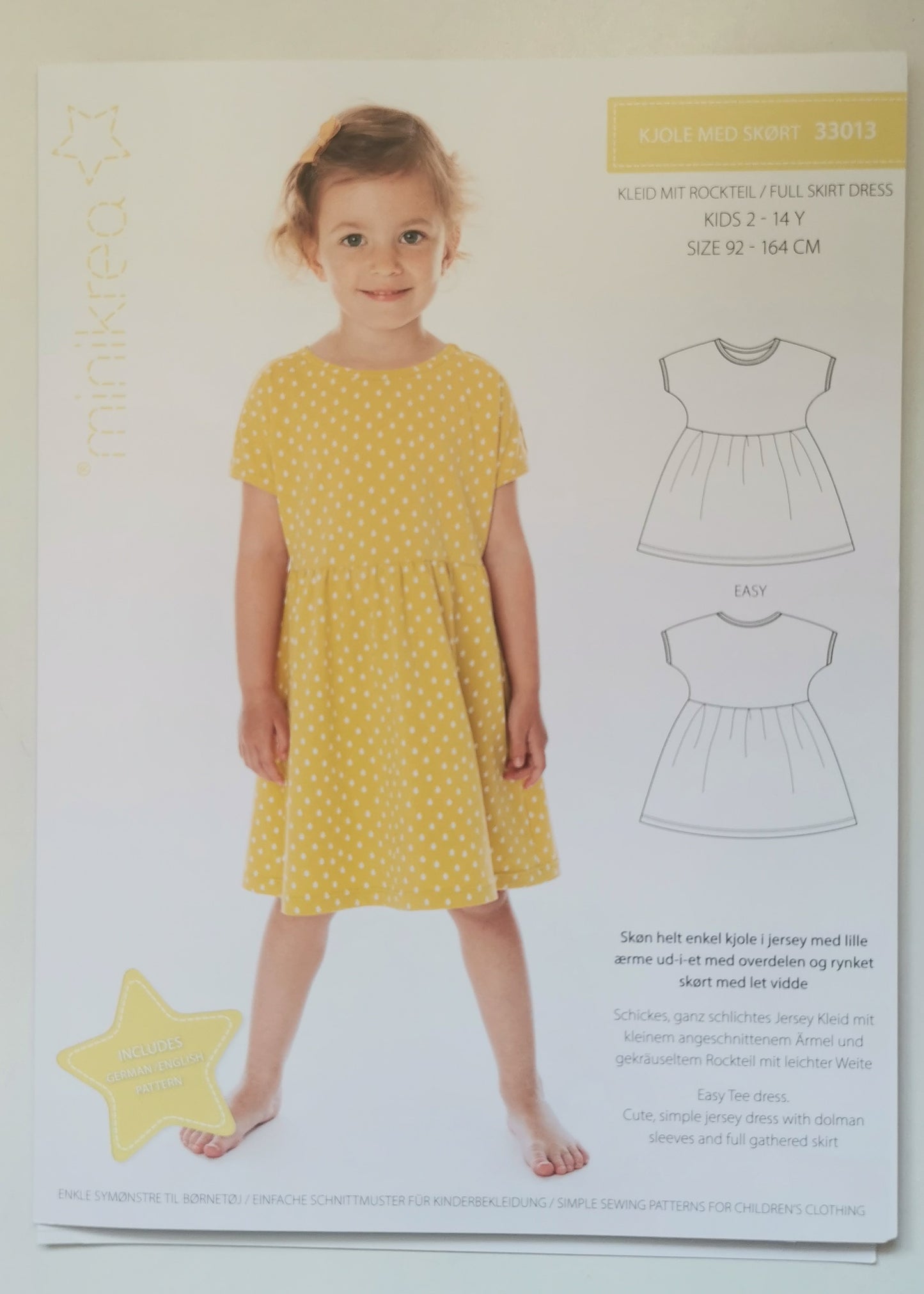 Minikrea Kjole med skørt 33013