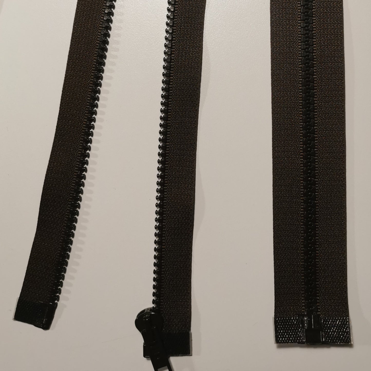 Delbar lynlås 6mm 50 cm Brun