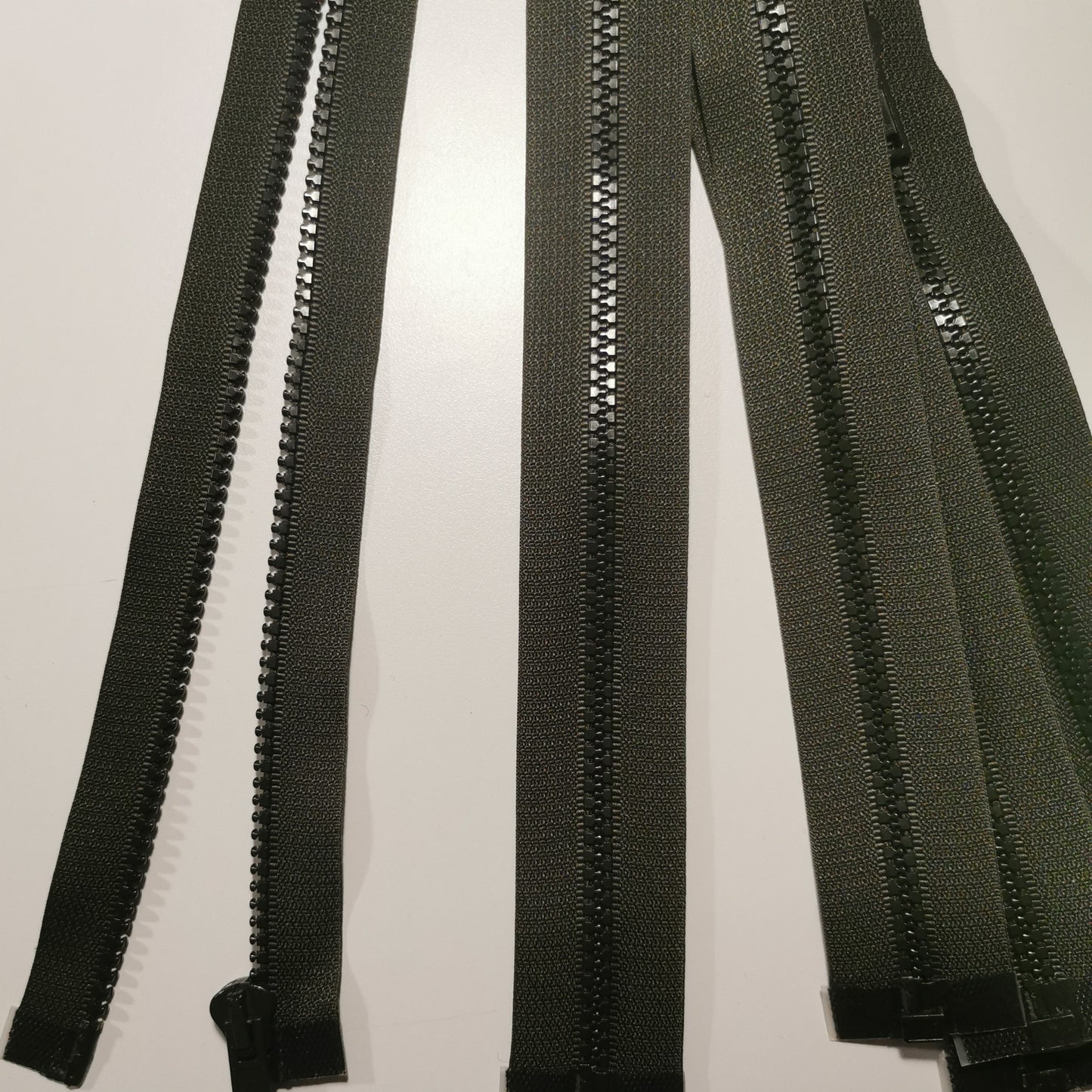 Delbar lynlås 6mm 30 cm Grøn
