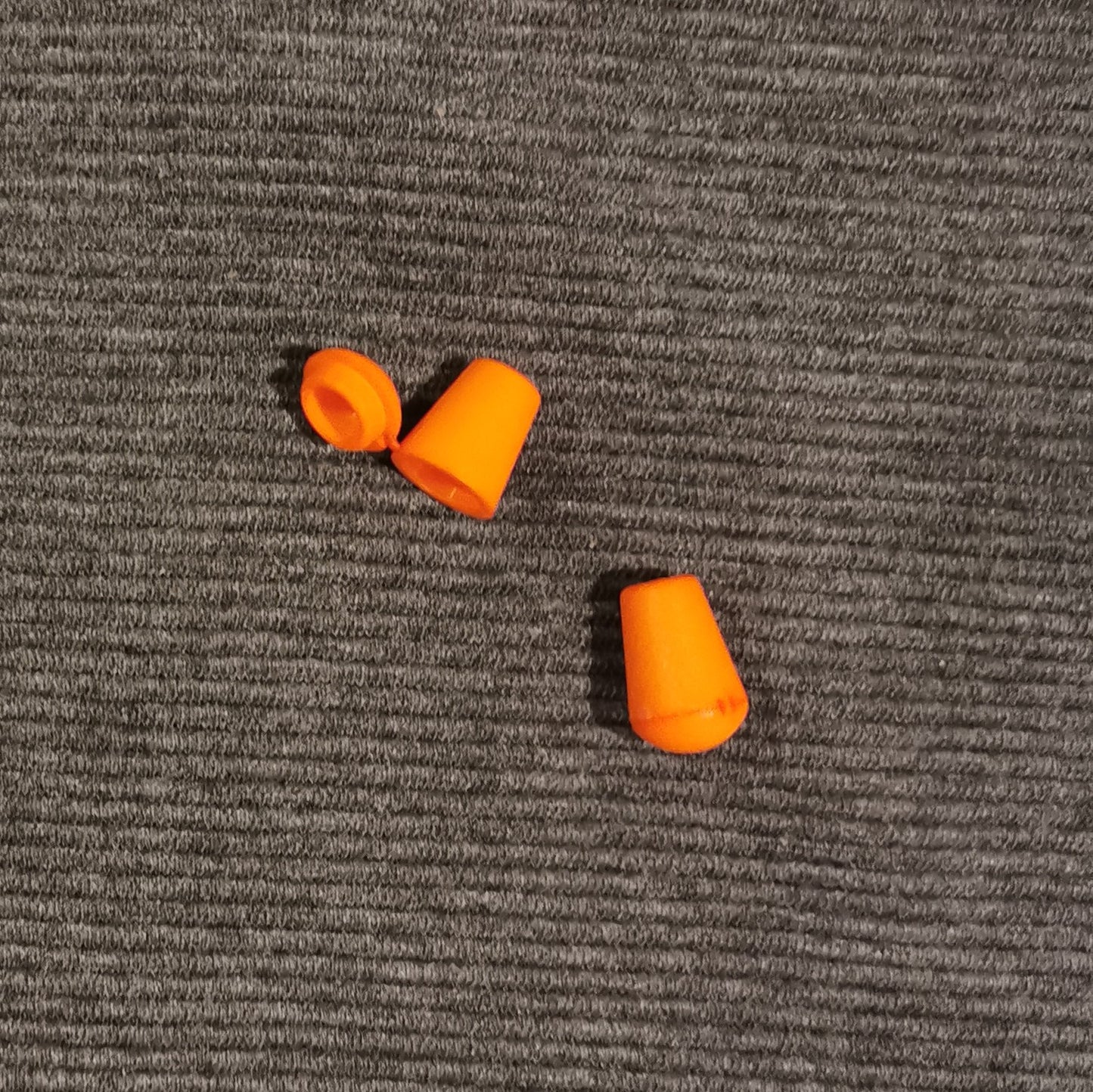 Anoraksnøre ender i hård plast - 1 par 'a 2 stk.