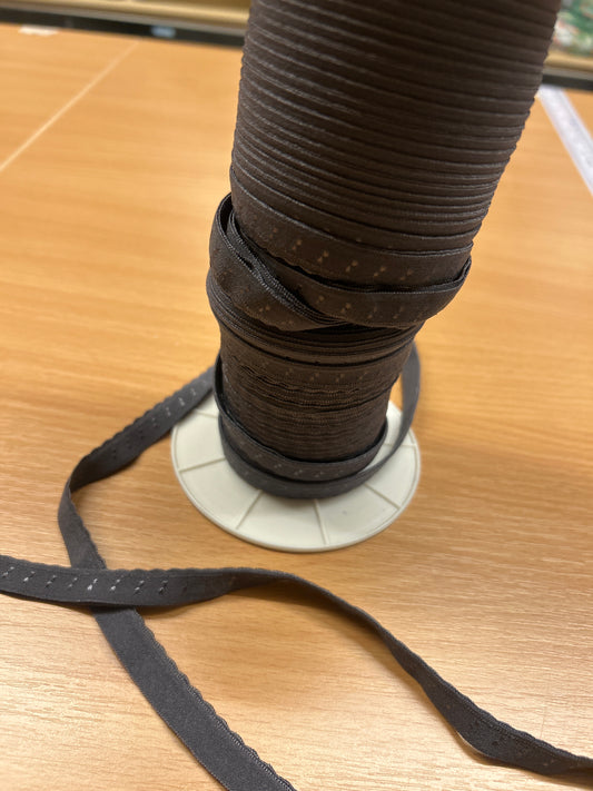 Elastisk foldeelastik med tunge - mørke grå