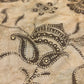 Tie Dye mønster (Batik) i beige og brune nuancer - 100% Polyester
