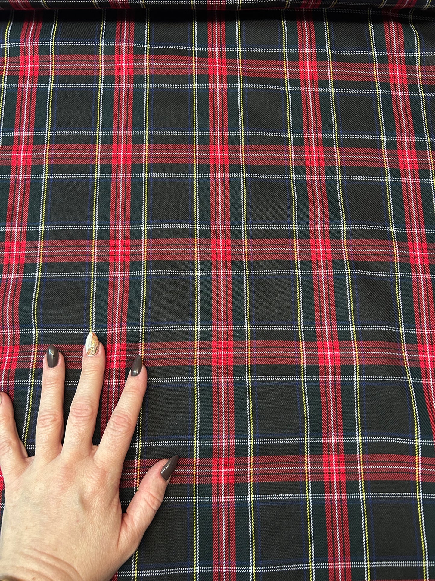 Skotskternet rødt sort stof - Tartan Stof